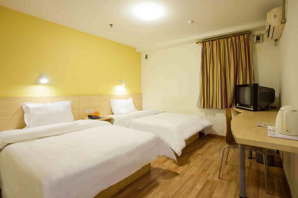 7Days Inn Guangzhou Gangding Longkou XI Road Ruang foto