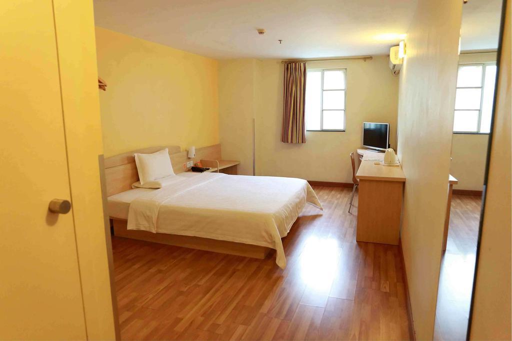 7Days Inn Guangzhou Gangding Longkou XI Road Ruang foto